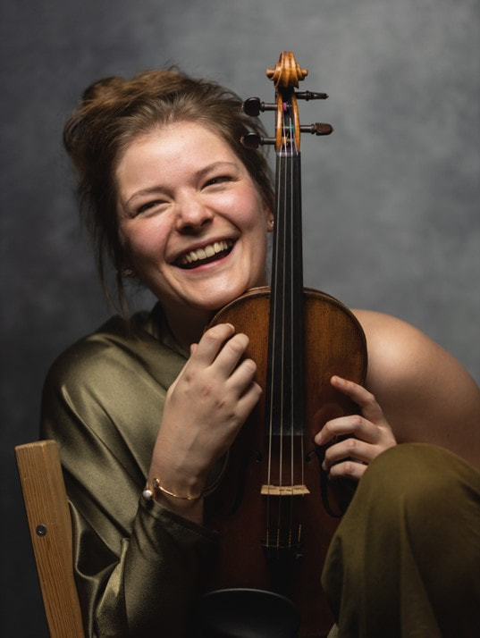 Maja Horvat violin
