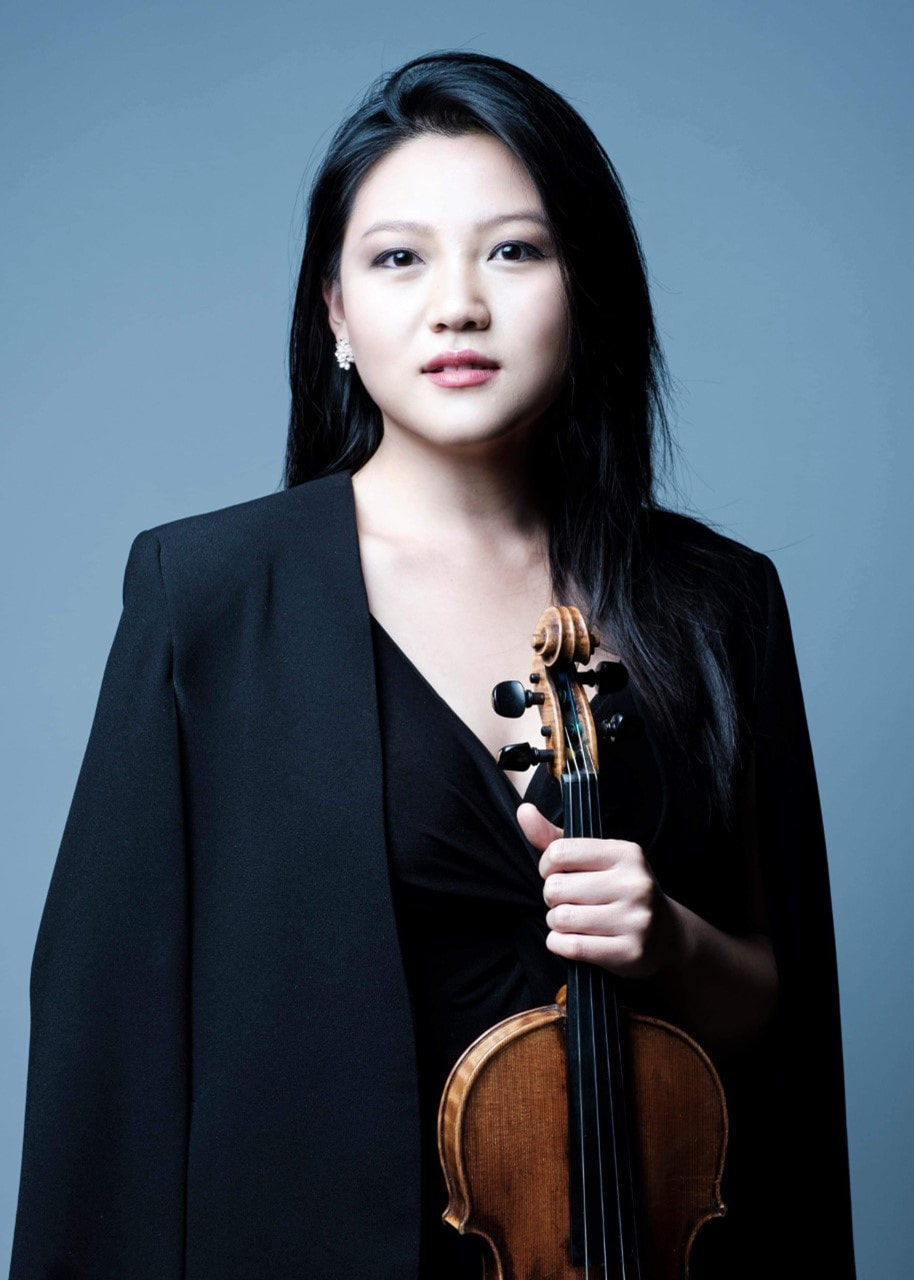 Emily Sun violin
