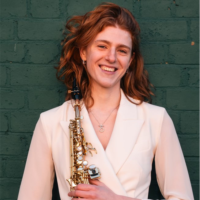 Sophia Elger saxophone
