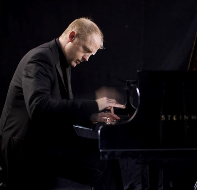Warren Mailley-Smith piano